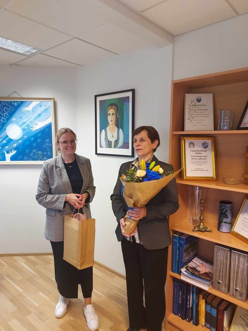 Þakkir til Ingibjargar Einarsdóttur við starfslok